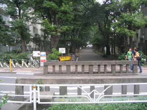 Uʐ^b